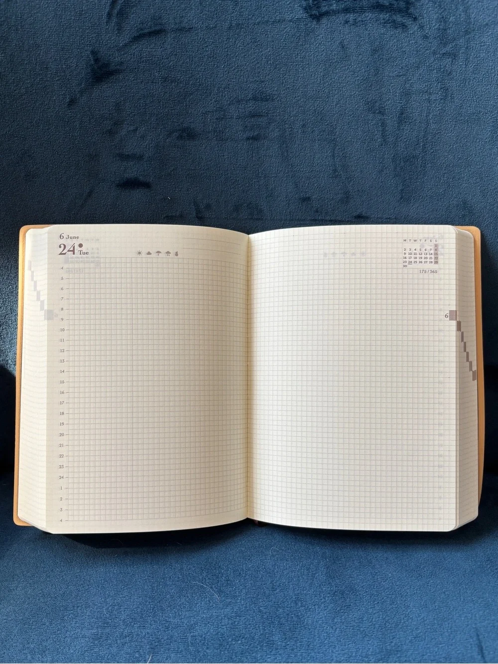 2025 Midori Hibino Planner - A6